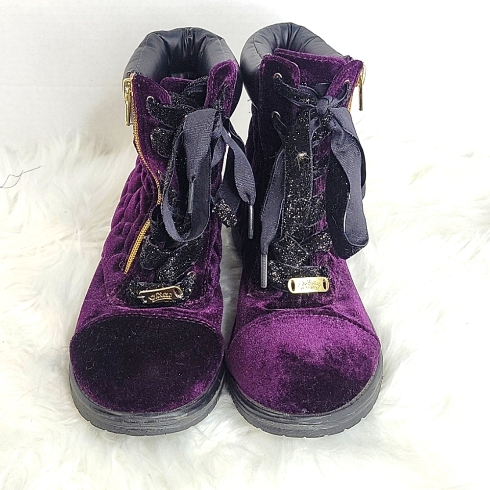 JUICY COUTURE Royal Purple Velvet Material Boots‎ Size 5